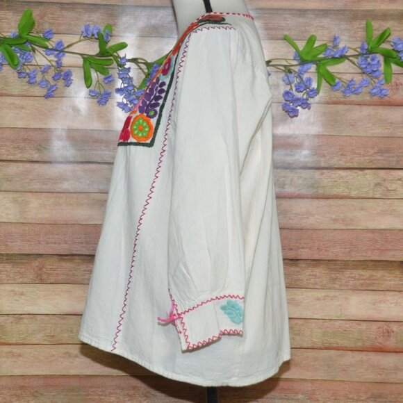 Artisan Handmade Cream Floral Embroidery Mexican Peasant Blouse Top One Size L - Picture 4 of 8